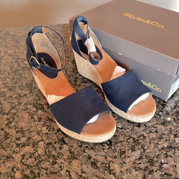Style & Co seleeney navy espadrilles wedge open toe sandals NIB 8W - Picture 2 of 8